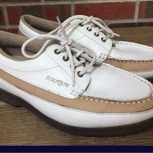 FootJoy softjoys womens size 6.5 W White and Tan spikeless golf shoes